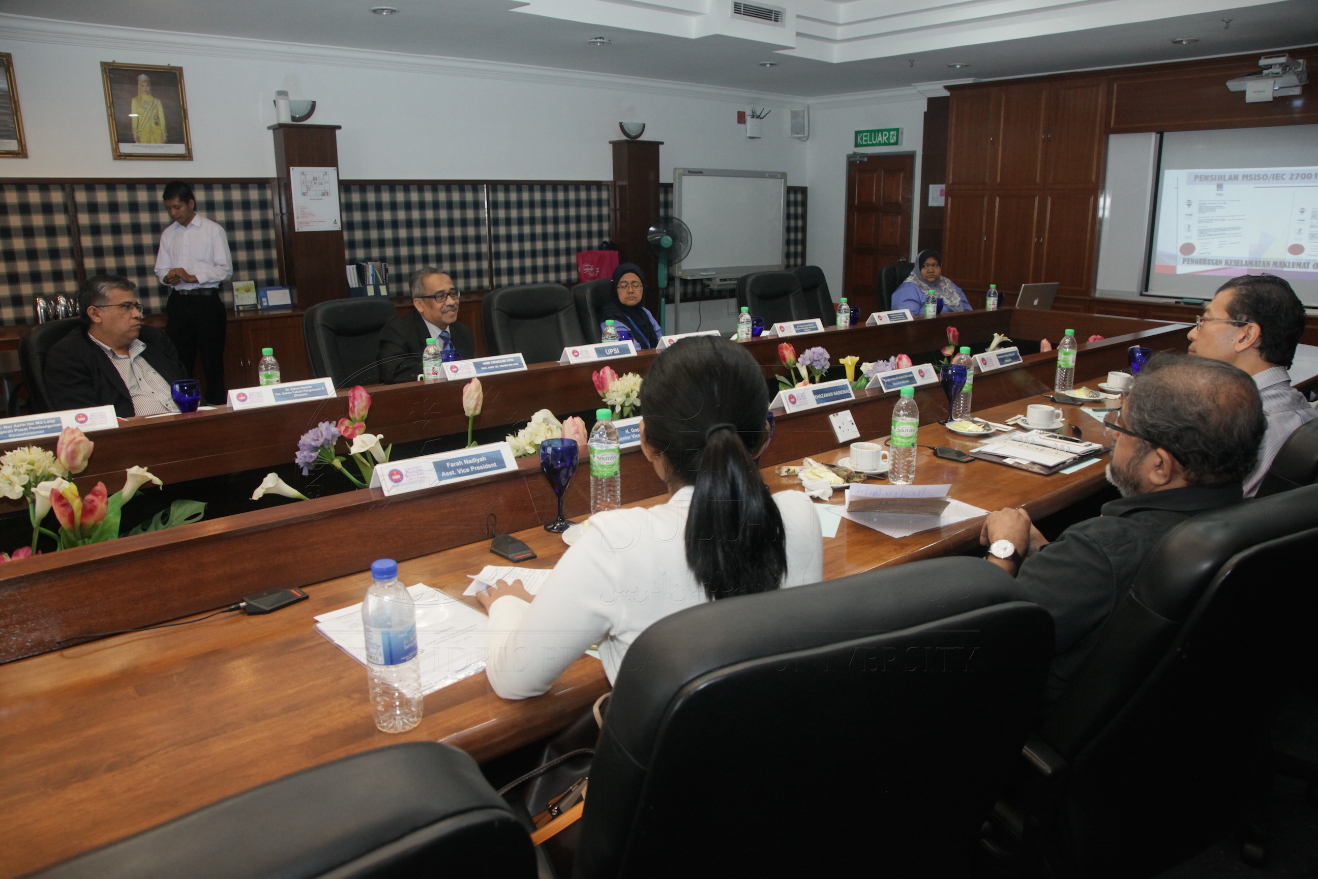 PRO15 165 KHAZANAH IMG 0051